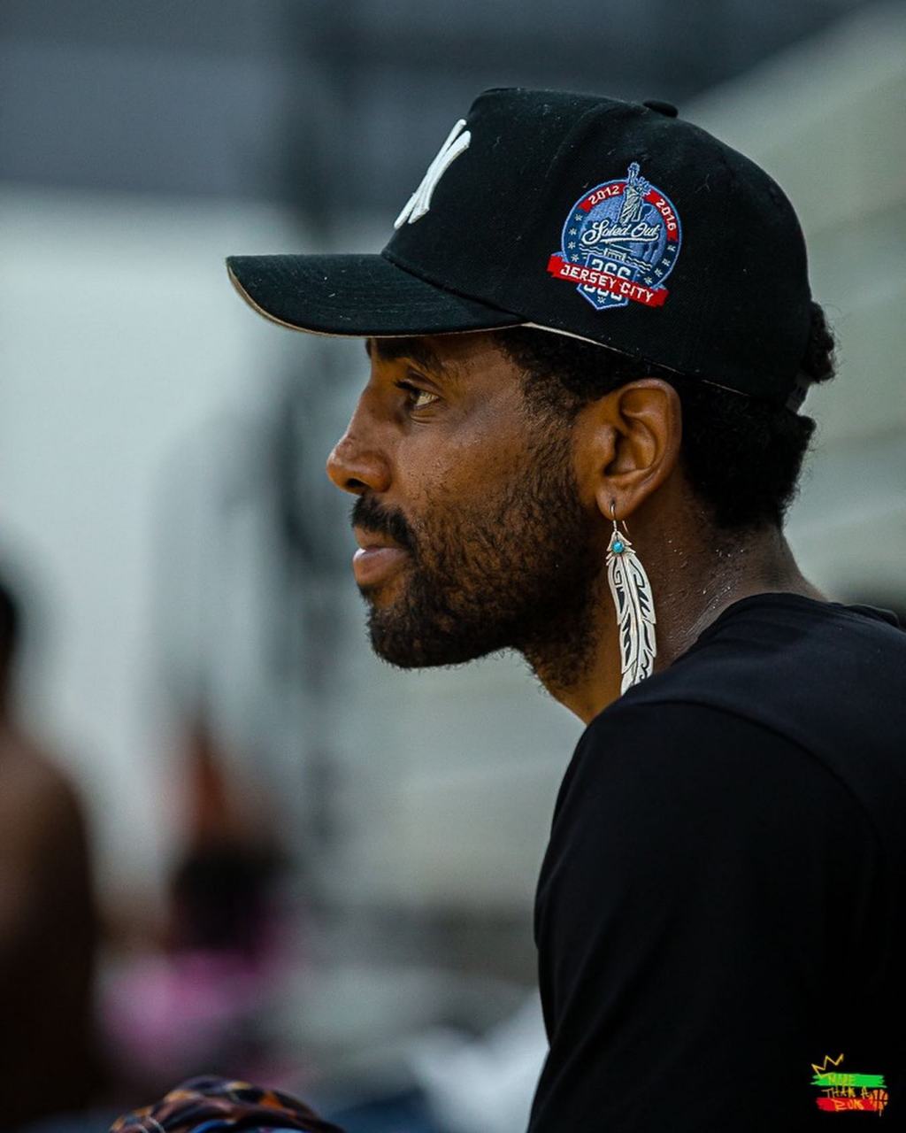 NBA明星球员在季前训练中积极备战新赛季
