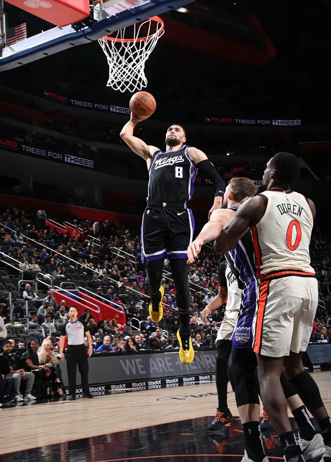 AG视讯官方-包含独行侠逆转鹈鹕，唐西奇关键三分命中的词条