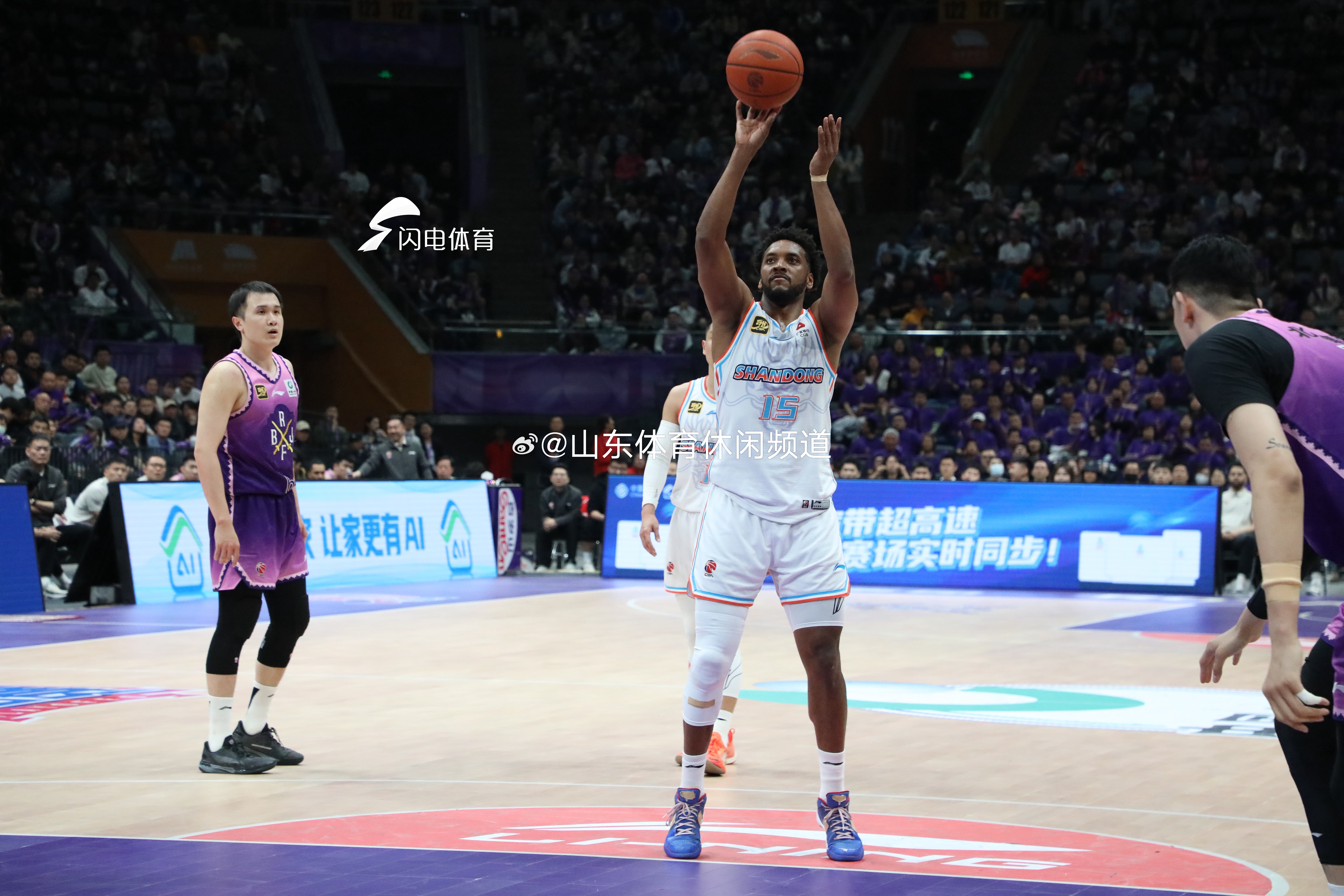 山东男篮失利,拼尽全力仍未成功 山东男篮失利,拼尽全力仍未成功