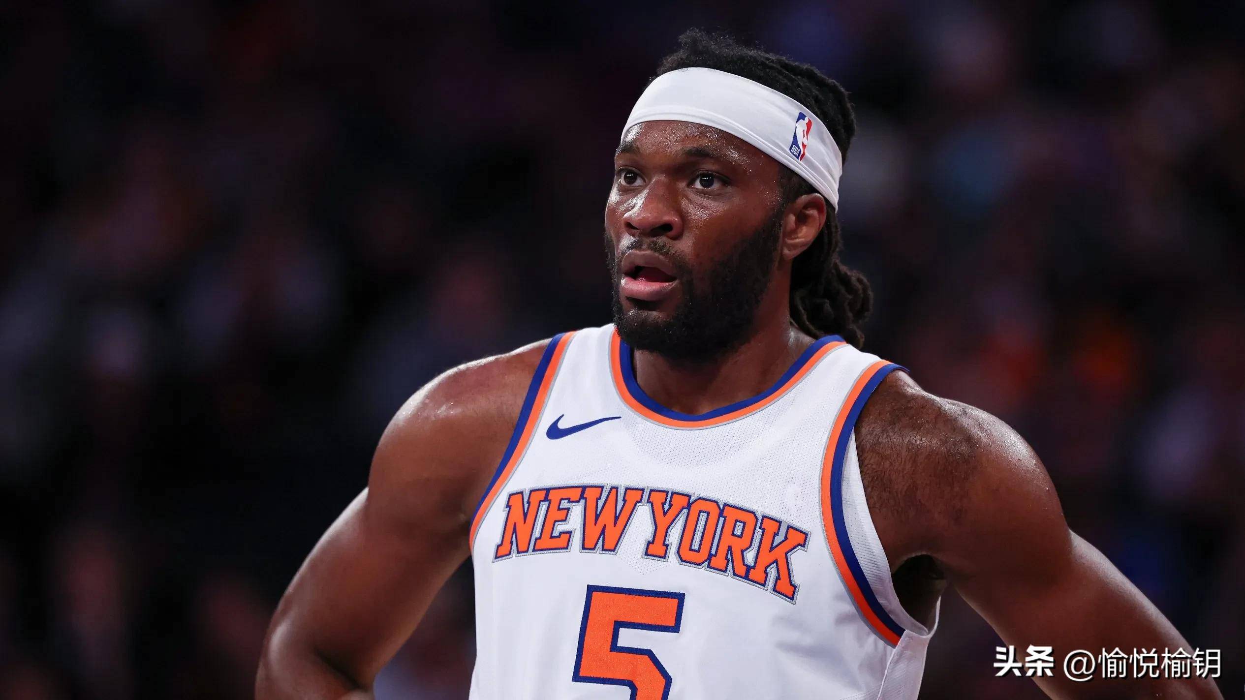 公牛主场击败尼克斯，保持不败记录