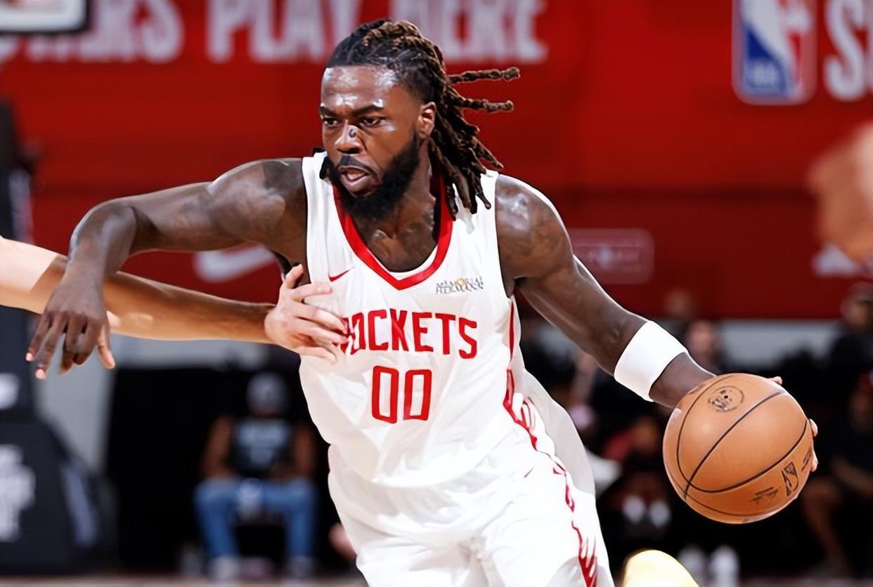 火箭队遭遇两连败,球员状态下滑 火箭队遭遇两连败,球员状态下滑