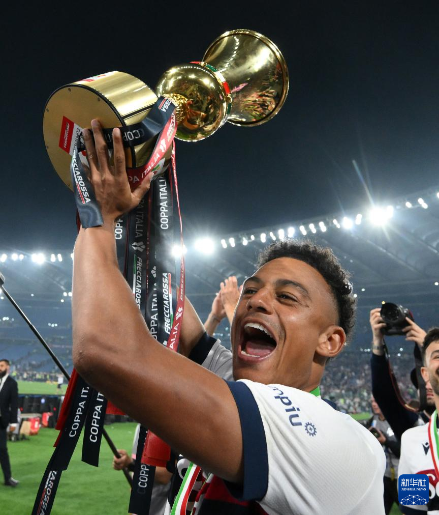 那不勒斯主场力克博洛尼亚,继续保持胜利 那不勒斯主场力克博洛尼亚,继续保持胜利