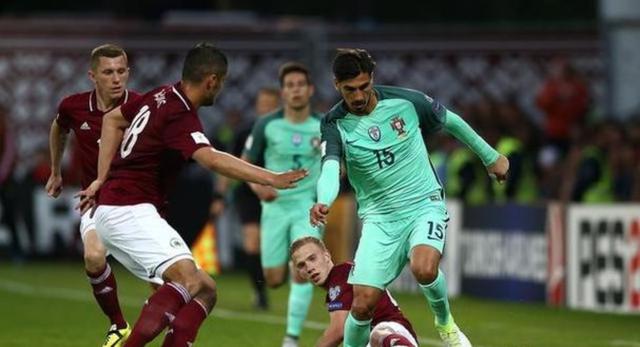 塞尔维亚大比分战胜保加利亚，锁定欧预赛正赛资格