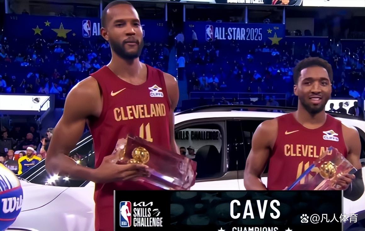 AG视讯app-雷霆逆转马刺,米切尔点燃赛场