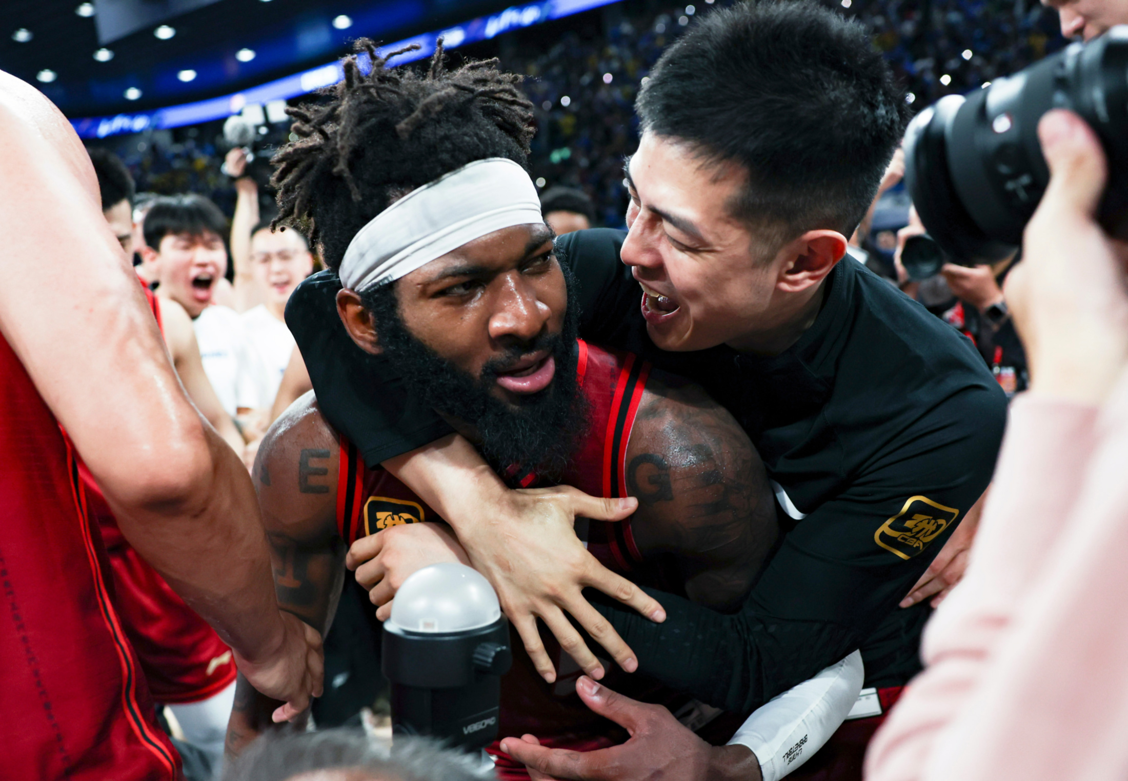 AG真人官网-北京队翻盘凯尔特人,米切尔统治全场