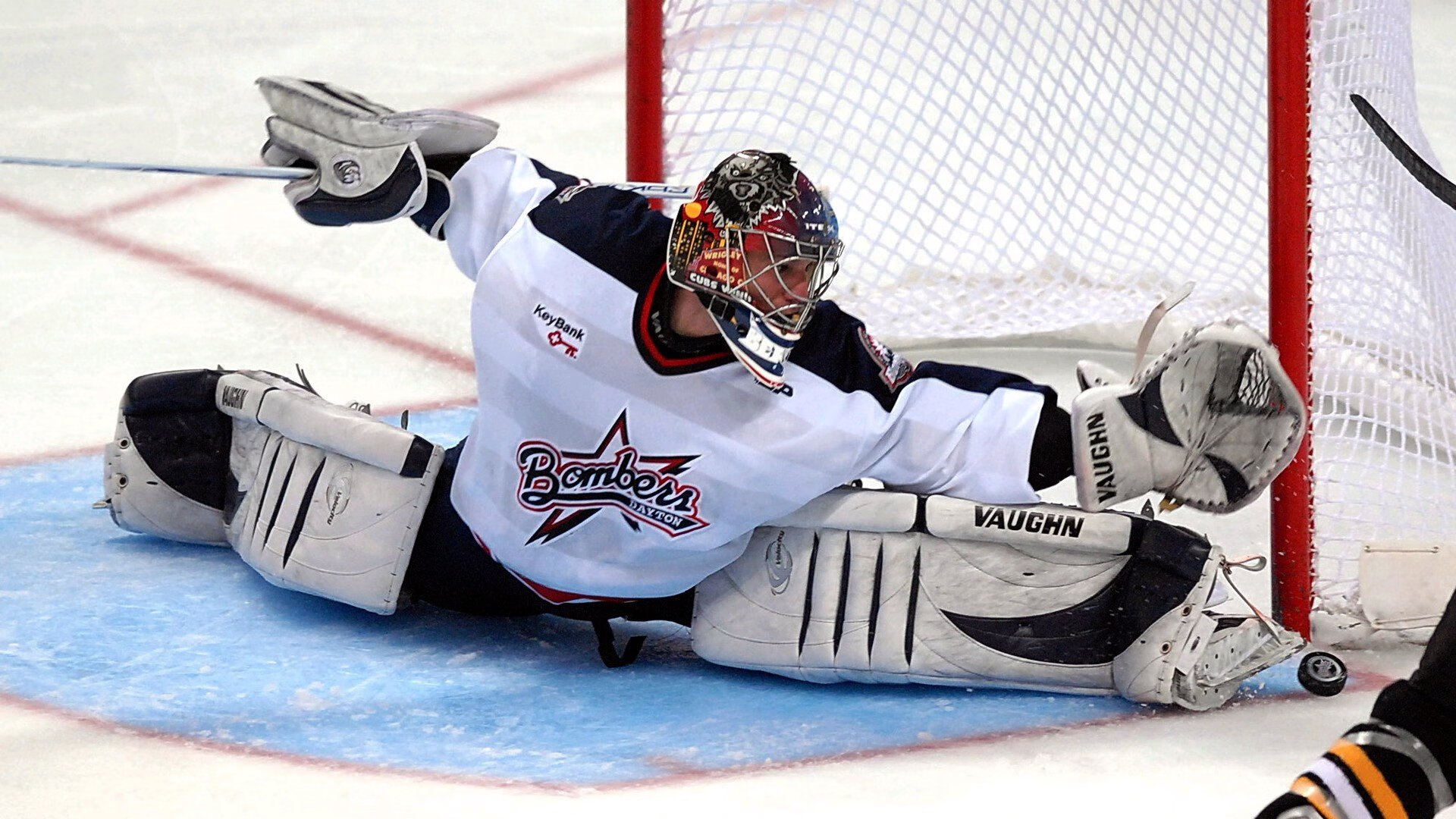 AG视讯官方-最后0.1秒，他如何从绝境中夺回王座？